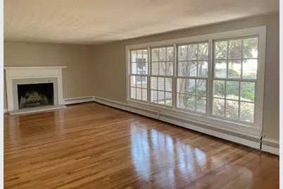 99 Homestead Cir, Hamilton, MA 01982 - Photo 3