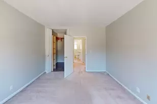 137 Lake Shore Rd, Boston, MA 02135 - Photo 13