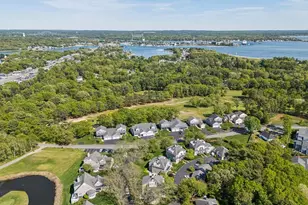 8 Oakmont Dr, Wareham, MA 02532 - Photo 19