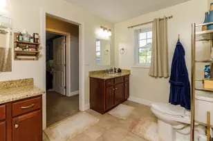 145 Malburn St, Leominster, MA 01453 - Photo 17