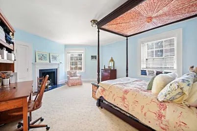 1 West Hill Place, Boston, MA 02114 - Photo 17