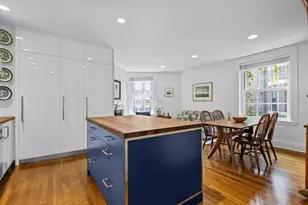 1 W Hill Pl, Boston, MA 02114 - Photo 9