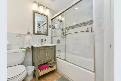 18 Juniper St #47, Brookline, MA 02445 - Photo 7