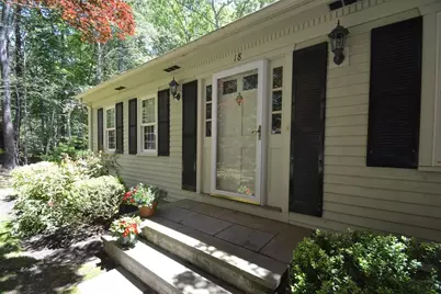 18 Bennett Rd, Rochester, MA 02770 - Photo 3