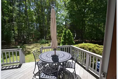 18 Bennett Rd, Rochester, MA 02770 - Photo 9