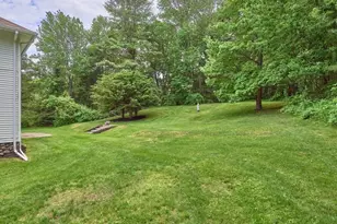 304 South St, Auburn, MA 01501 - Photo 9