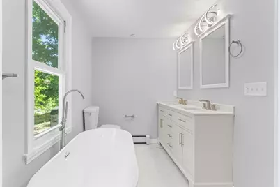 5 Tuckoosa Cir, Bridgewater, MA 02324 - Photo 23