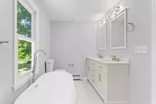5 Tuckoosa Cir, Bridgewater, MA 02324 - Photo 23