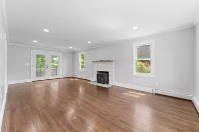 5 Tuckoosa Cir, Bridgewater, MA 02324 - Photo 9