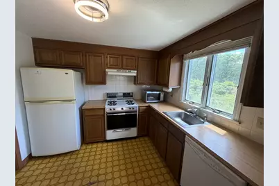 164 Eileen St, Yarmouth, MA 02675 - Photo 7