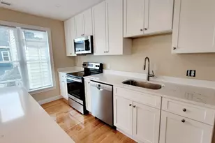 64 Waverly, Boston, MA 02135 - Photo 5