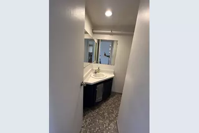 872 Massachusetts #804, Cambridge, MA 02139 - Photo 9