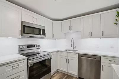 26 Williamsburg Ct #12, Shrewsbury, MA 01545 - Photo 5