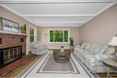395 Kingsbury Ave, Haverhill, MA 01835 - Photo 3