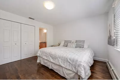 439 Dedham St #C, Newton, MA 02459 - Photo 21