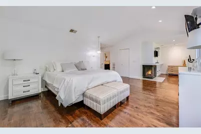 439 Dedham St #C, Newton, MA 02459 - Photo 17
