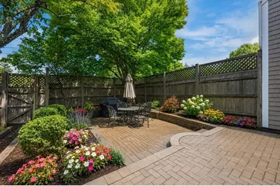 439 Dedham St #C, Newton, MA 02459 - Photo 13