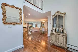 439 Dedham St, Newton, MA 02459 - Photo 3