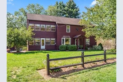 89 Elm St, Blackstone, MA 01504 - Photo 3