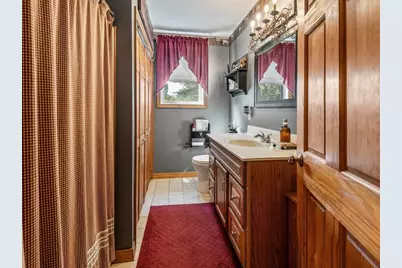 89 Elm St, Blackstone, MA 01504 - Photo 17