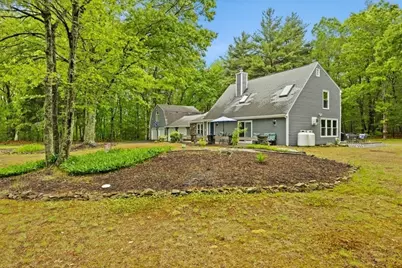 871 Washington St, Franklin, MA 02038 - Photo 5