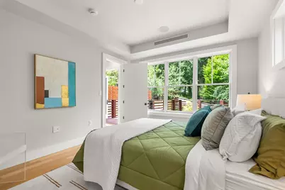 24 Sigourney St #2, Boston, MA 02130 - Photo 33