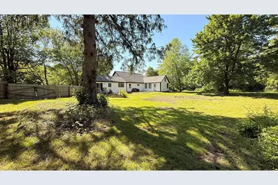 36 Spruce, Middleboro, MA 02344 - Photo 3
