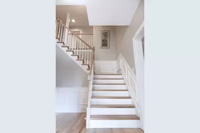 10 Larch Rd #10, Wellesley, MA 02482 - Photo 11