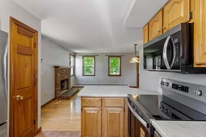 141 Will Thompson Way, Fitchburg, MA 01420 - Photo 11