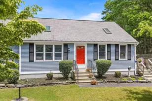 71 Cains Hill Dr, Taunton, MA 02718 - Photo 1