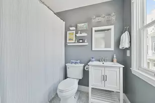 253 Gold St, Boston, MA 02127 - Photo 9