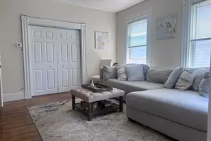 8 Sackville St, Boston, MA 02129 - Photo 5