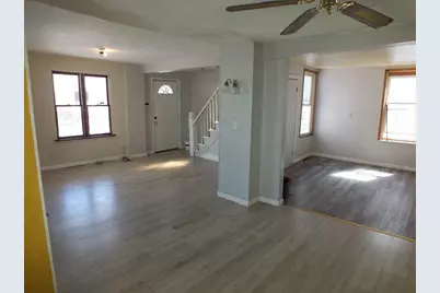 241 Tyler St, Springfield, MA 01109 - Photo 11