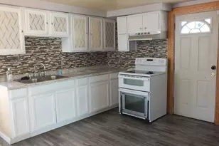 241 Tyler St, Springfield, MA 01109 - Photo 5