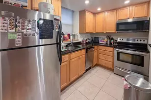 84 Gainsborough St, Boston, MA 02115 - Photo 3