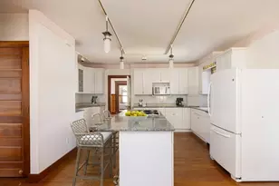 16 Russell Ave, Watertown, MA 02472 - Photo 15