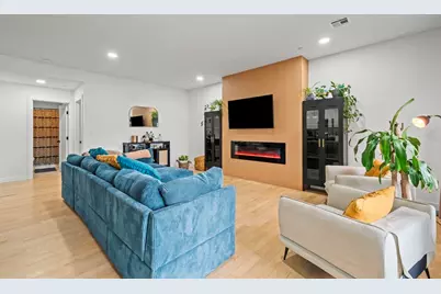 43 Withington St #3, Boston, MA 02124 - Photo 11