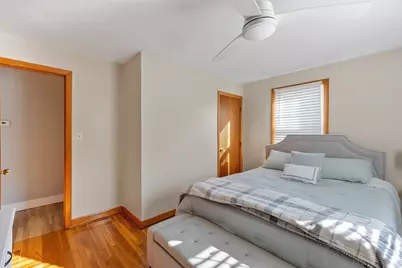 195 Lakeview Ave, Tyngsborough, MA 01879 - Photo 15