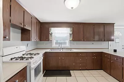 53 Gates Rd, Saugus, MA 01906 - Photo 19