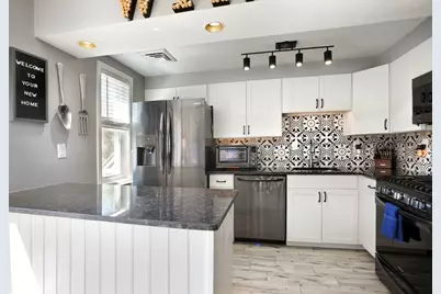 26 School St #7, Hull, MA 02045 - Photo 3