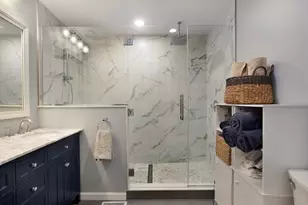 26 School St, Hull, MA 02045 - Photo 11