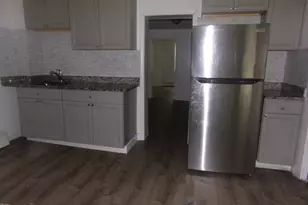716 Lawrence St, Lowell, MA 01852 - Photo 3