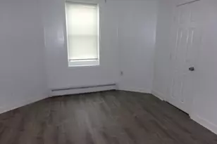 716 Lawrence St, Lowell, MA 01852 - Photo 9