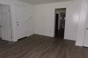 716 Lawrence St, Lowell, MA 01852 - Photo 5
