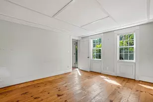 5 Pleasant St, Upton, MA 01568 - Photo 17