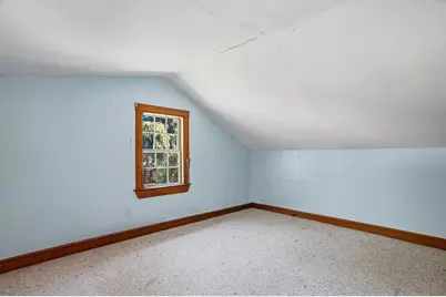 5 Pleasant St, Upton, MA 01568 - Photo 33