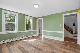 5 Pleasant St, Upton, MA 01568 - Photo 15