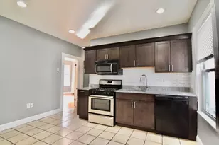 21 Treadway Rd, Boston, MA 02125 - Photo 15