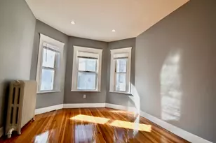 21 Treadway Rd, Boston, MA 02125 - Photo 7