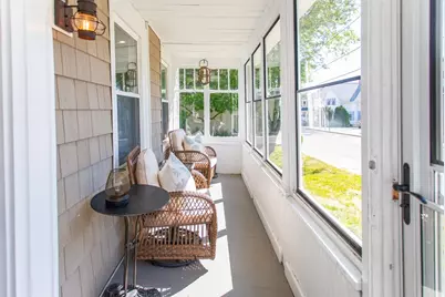 9 Hamilton St, Plymouth, MA 02360 - Photo 5